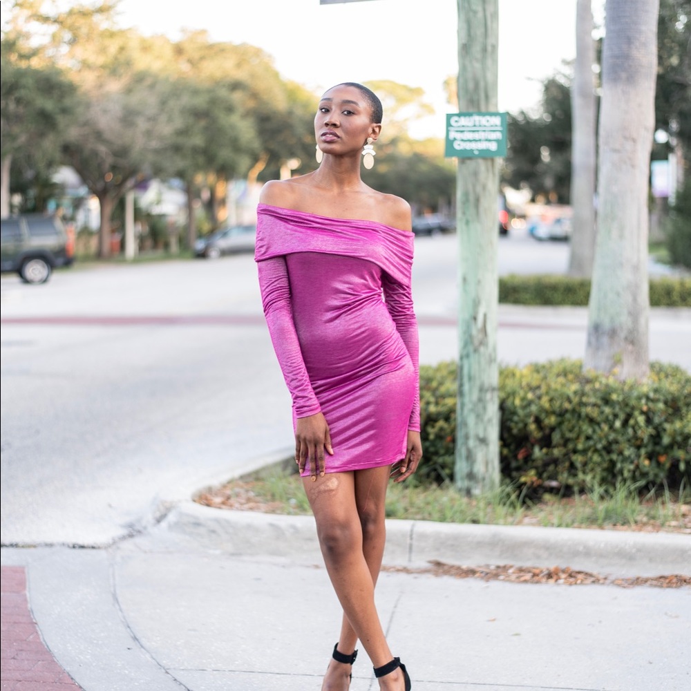 NEW! 🖤 Aura’s Poppin’ Pink Party Dress